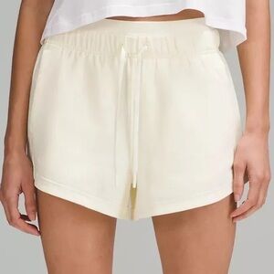 Auden Cream Athletic Shorts Elastic Waist
